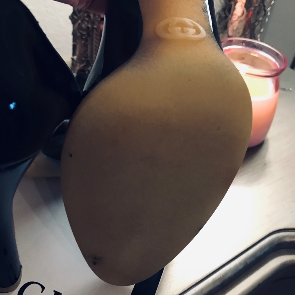 Gucci Heels - Picture 12 of 12